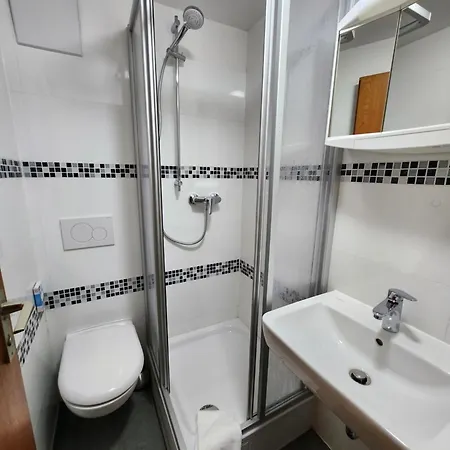 בית הארחה City Rooms Rastatt ראסטאט